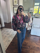 Epoque Blouse-Black Stripe Scene
